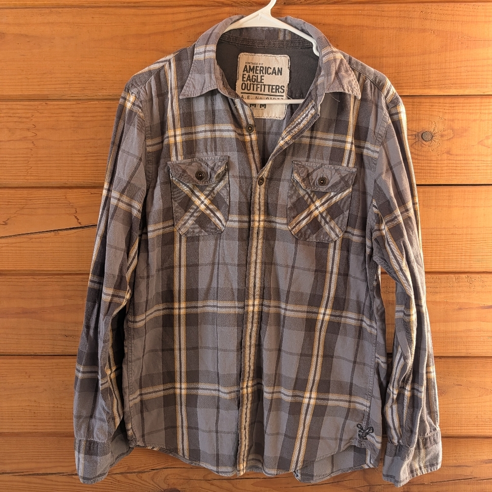 American Eagle Outfitters Gray and Tan Checkered Shirt